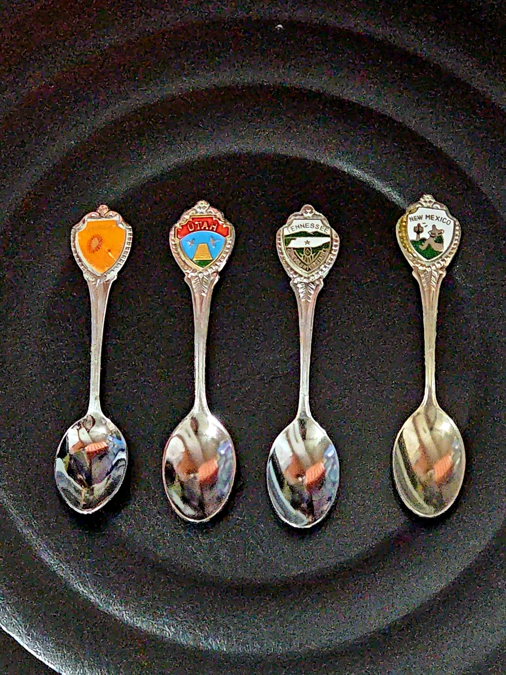 4 Silver-Tone State Souvenir Spoon : Utah, Tennssee, New Mexico, Kansas